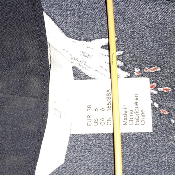 H&M dress - Picture 2 of 4